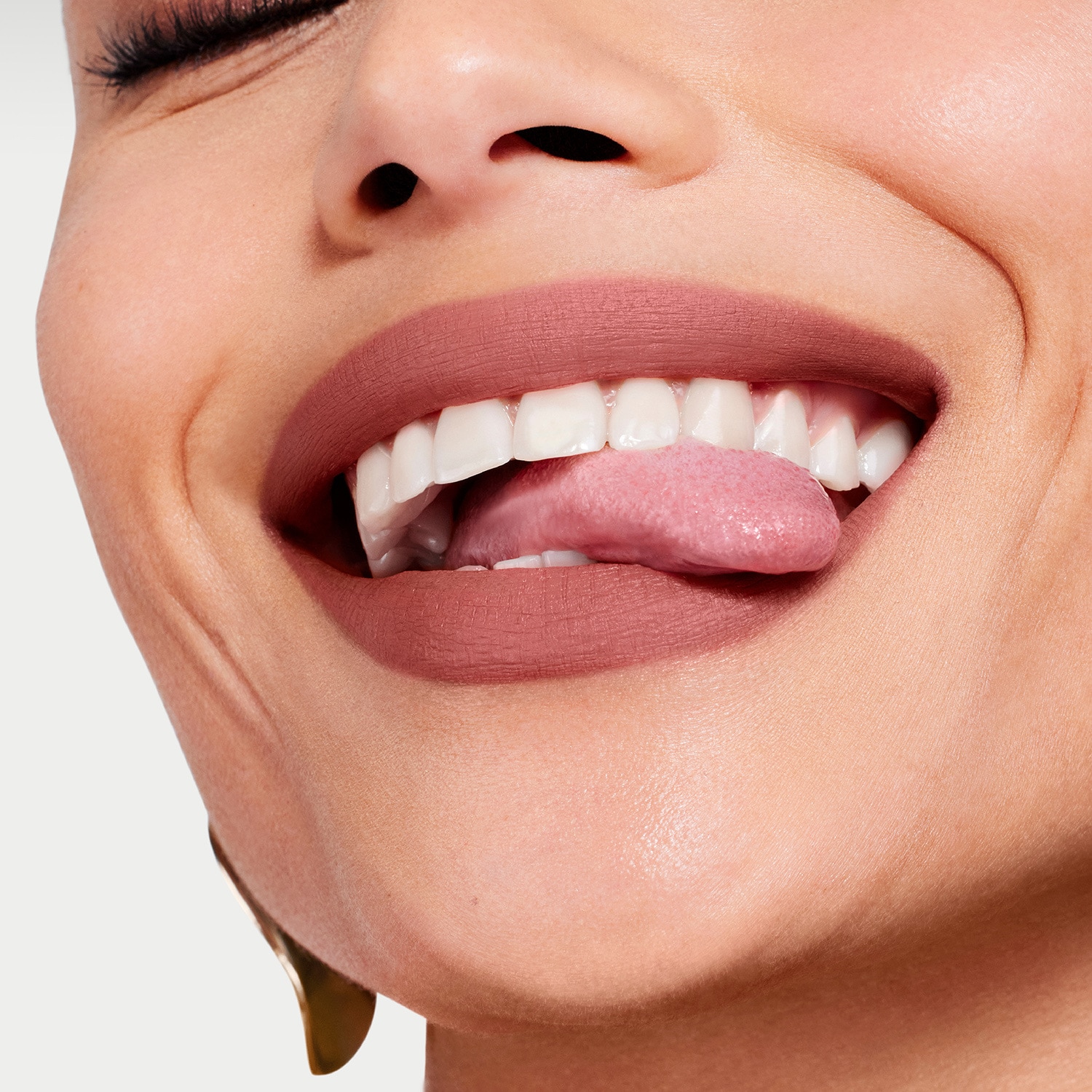ABSOLU ROGUE MATTE (LÁPIZ LABIAL)